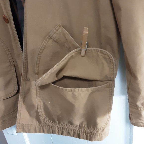 L.L. Bean Field Coat size large - Picture 9 of 14